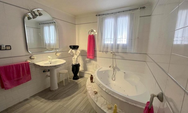 Återförsäljning - Radhus -
Formentera del Segura - Formentera de Segura