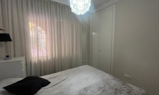 Revente - Appartement -
Algorfa