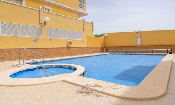 Revente - Appartement -
Algorfa