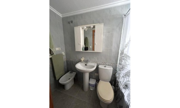 Återförsäljning - Lägenhet lägenhet -
Torrevieja - Playa Los Locos