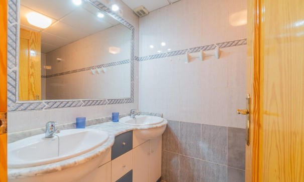 Sprzedaż - Dom miejski -
Orihuela Costa - Playa Flamenca