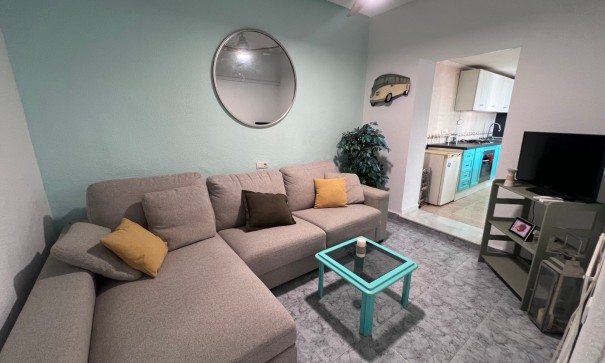 Resale - Stadthaus -
Benejúzar