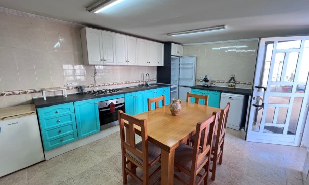 Resale - Stadthaus -
Benejúzar