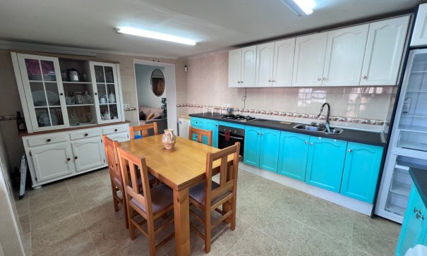 Resale - Stadthaus -
Benejúzar