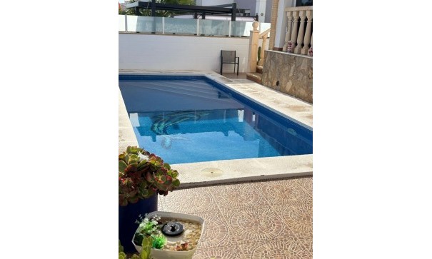 Återförsäljning - Hus - Fristående villa (4) -
Torre Pacheco - Sierra Golf - Balsicas