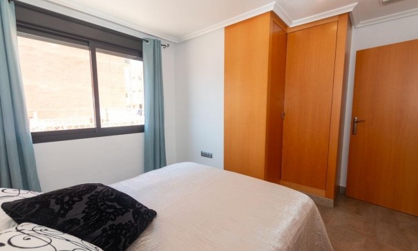 Sprzedaż - Apartament mieszkanie -
La Mata - La Mata - Town