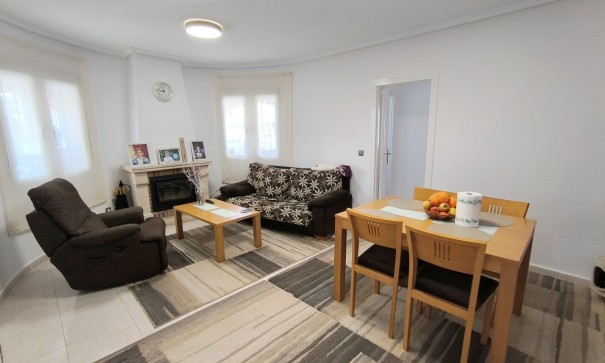 Återförsäljning - Fristående villa -
Benijofar