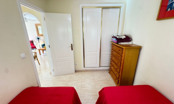 Sprzedaż - Willa w zabudowie bliźniaczej -
Villamartín