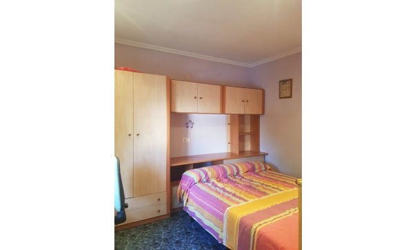 Videresalg - Finca landejendom -
Monóvar