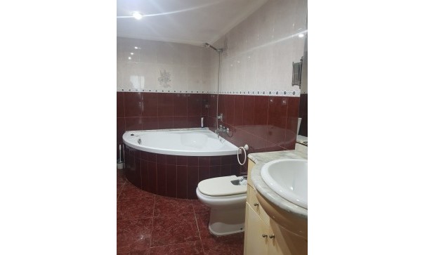 Videresalg - Finca landejendom -
Monóvar