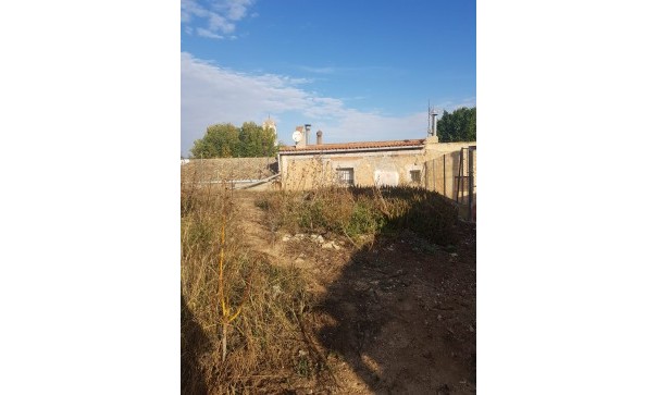 Videresalg - Finca landejendom -
Monóvar