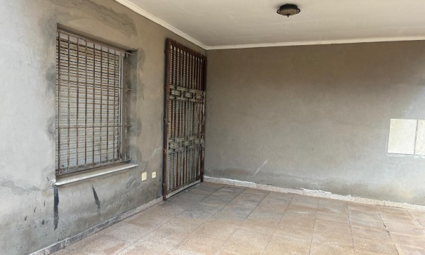 Återförsäljning - Finca lantlig egendom -
Monóvar