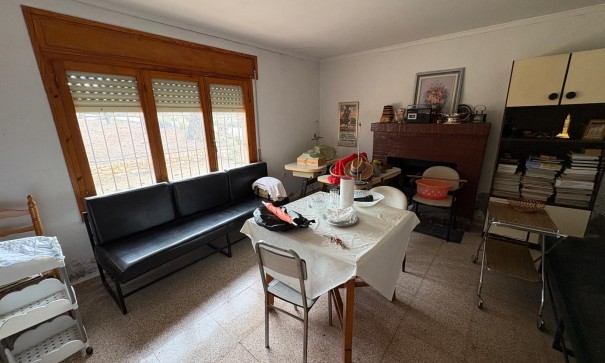 Återförsäljning - Finca lantlig egendom -
Monóvar