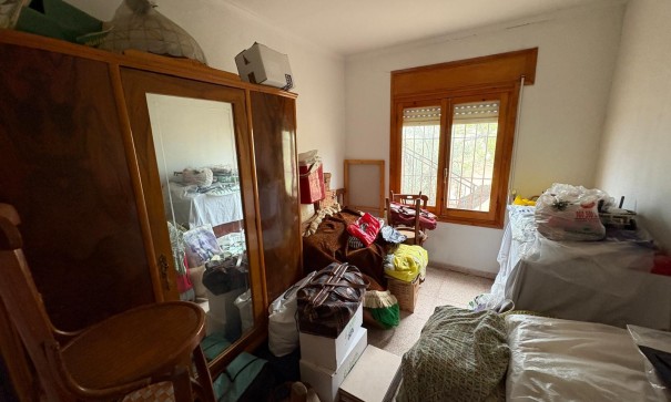 Återförsäljning - Finca lantlig egendom -
Monóvar