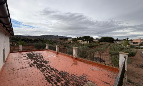 Återförsäljning - Finca lantlig egendom -
Monóvar