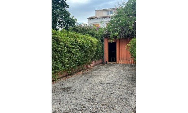 Sprzedaż - Finca nieruchomość wiejska -
Torrevieja