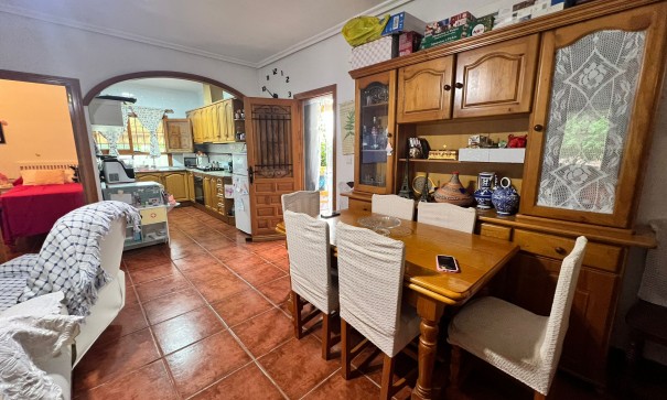 Sprzedaż - Finca nieruchomość wiejska -
Torrevieja