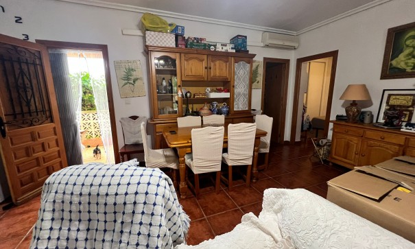 Sprzedaż - Finca nieruchomość wiejska -
Torrevieja