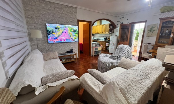 Sprzedaż - Finca nieruchomość wiejska -
Torrevieja