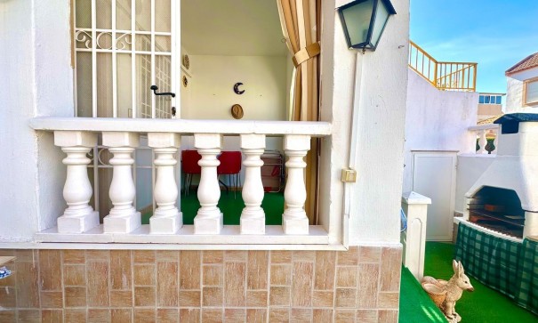 Videresalg - Lejlighed lejlighed -
Torrevieja - Torretas