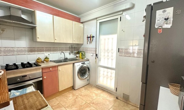 Videresalg - Lejlighed lejlighed -
Torrevieja - Torretas