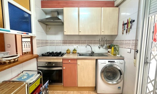 Videresalg - Lejlighed lejlighed -
Torrevieja - Torretas