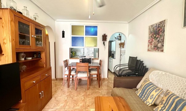 Videresalg - Lejlighed lejlighed -
Torrevieja - Torretas