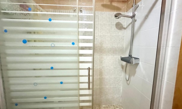 Videresalg - Lejlighed lejlighed -
Torrevieja - Torretas