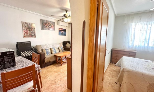 Videresalg - Lejlighed lejlighed -
Torrevieja - Torretas