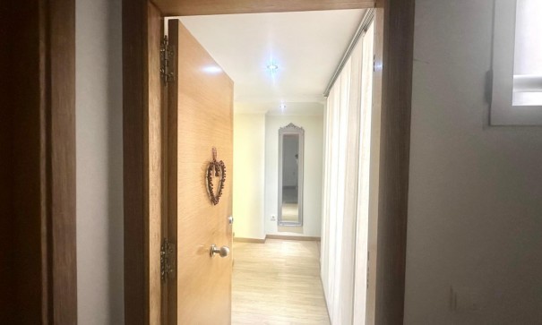 Videresalg - Lejlighed lejlighed -
Torrevieja - La Mata