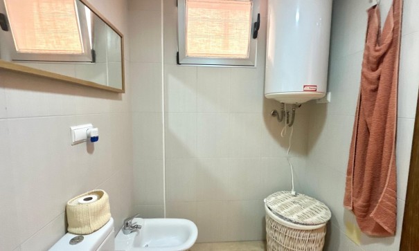 Videresalg - Lejlighed lejlighed -
Torrevieja - La Mata