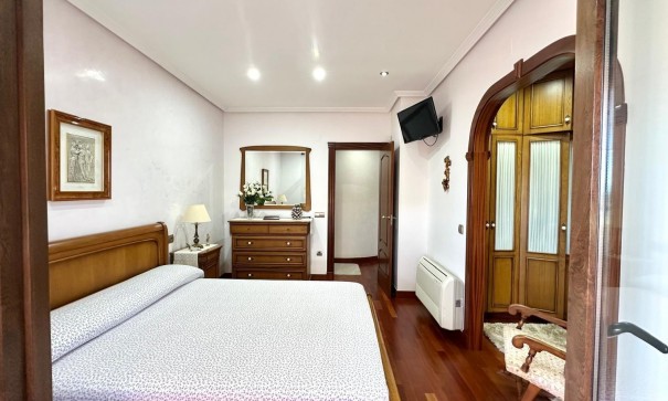 Sprzedaż - Dom miejski -
Torrevieja - La siesta