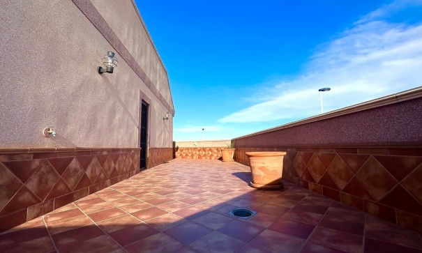 Sprzedaż - Dom miejski -
Torrevieja - La siesta