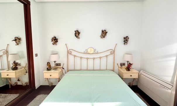 Sprzedaż - Dom miejski -
Torrevieja - La siesta