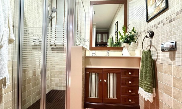 Sprzedaż - Dom miejski -
Torrevieja - La siesta