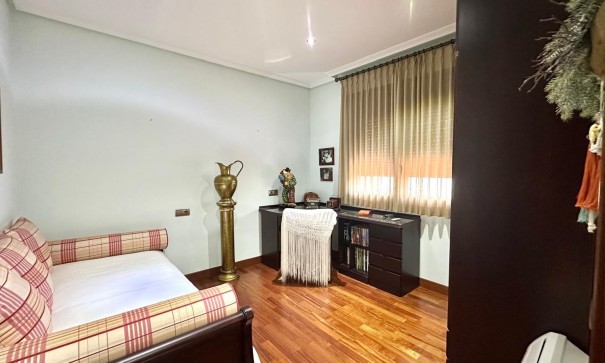 Sprzedaż - Dom miejski -
Torrevieja - La siesta