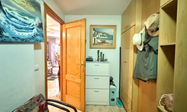 Resale - Wohnung Appartement -
Torrevieja - Centro