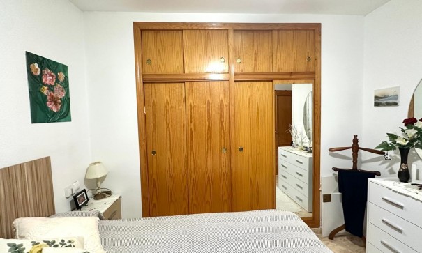 Resale - Wohnung Appartement -
Torrevieja - Centro