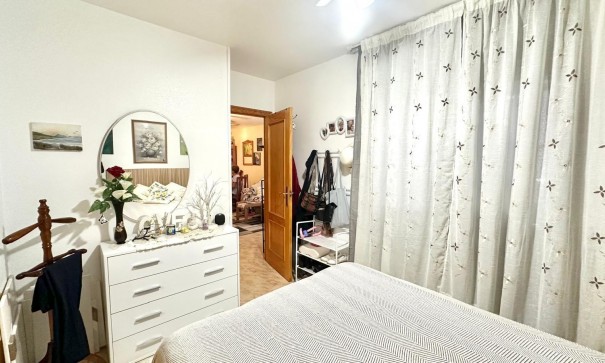 Resale - Wohnung Appartement -
Torrevieja - Centro