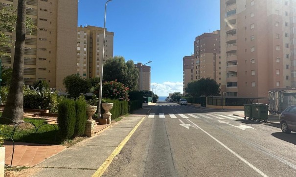 Återförsäljning - Lägenhet lägenhet -
Orihuela Costa - Campoamor