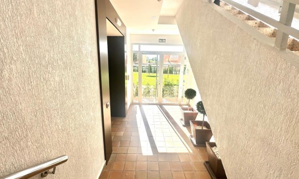 Återförsäljning - Lägenhet lägenhet -
Orihuela Costa - Campoamor