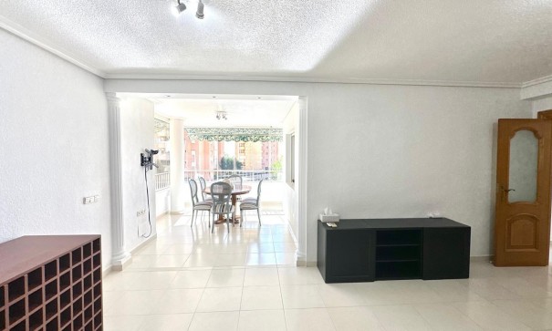 Återförsäljning - Lägenhet lägenhet -
Orihuela Costa - Campoamor