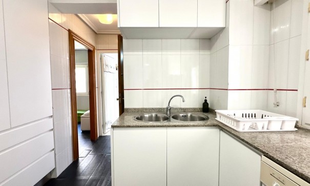 Återförsäljning - Lägenhet lägenhet -
Orihuela Costa - Campoamor