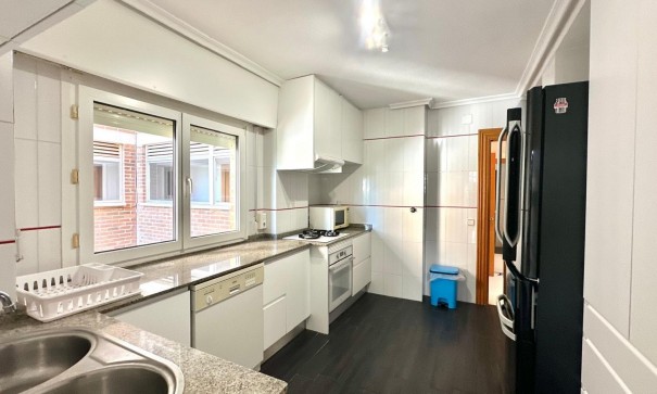 Återförsäljning - Lägenhet lägenhet -
Orihuela Costa - Campoamor