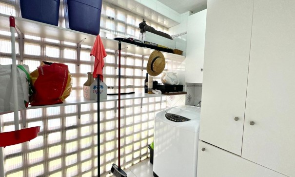 Återförsäljning - Lägenhet lägenhet -
Orihuela Costa - Campoamor