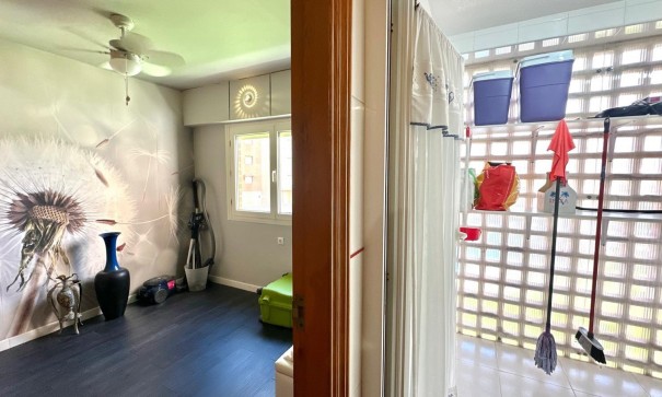 Återförsäljning - Lägenhet lägenhet -
Orihuela Costa - Campoamor