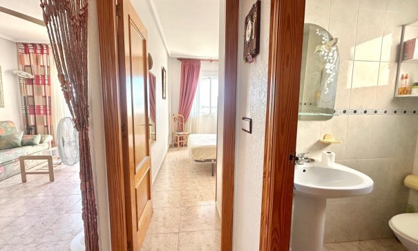 Återförsäljning - Lägenhet lägenhet -
Torrevieja - Torreblanca