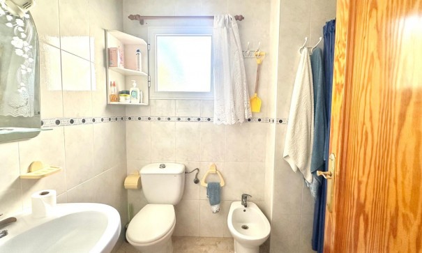 Återförsäljning - Lägenhet lägenhet -
Torrevieja - Torreblanca