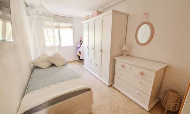 Videresalg - Lejlighed lejlighed -
Playa Flamenca