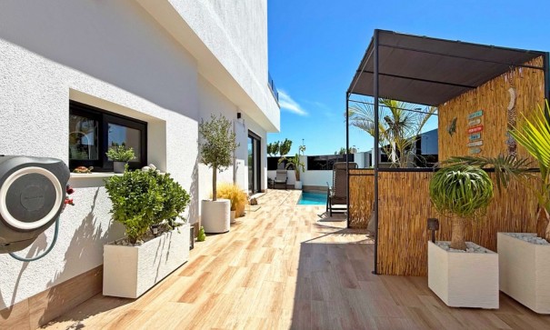 Återförsäljning - Fristående villa -
San Pedro del Pinatar - San Pedro de Pinatar